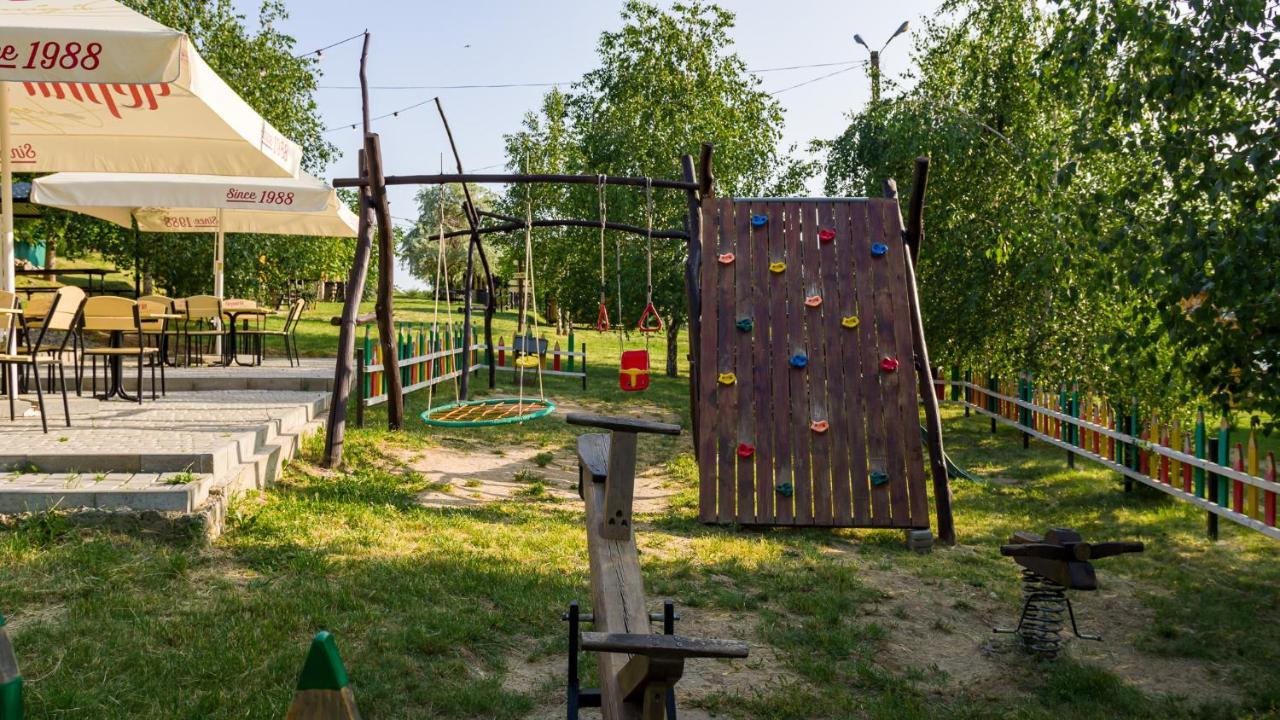 Каньон Hotell Grushevtsy  Eksteriør bilde